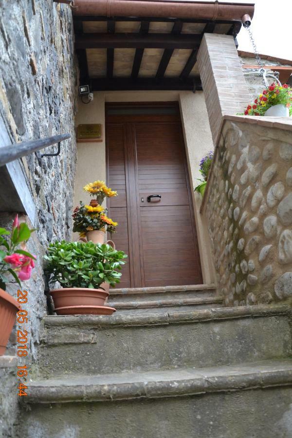 Feudi Spada Casa Vacanze Орвието Екстериор снимка