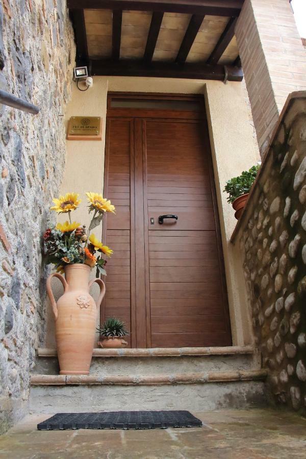Feudi Spada Casa Vacanze Орвието Екстериор снимка